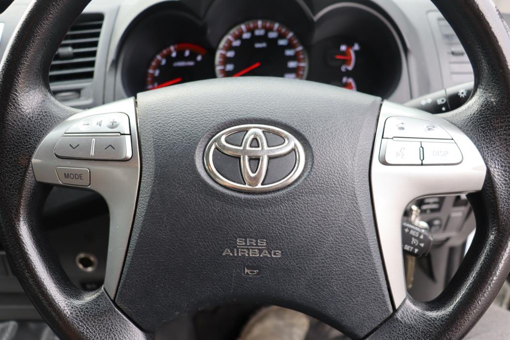 Toyota Hilux 2015 for sale in Auckland