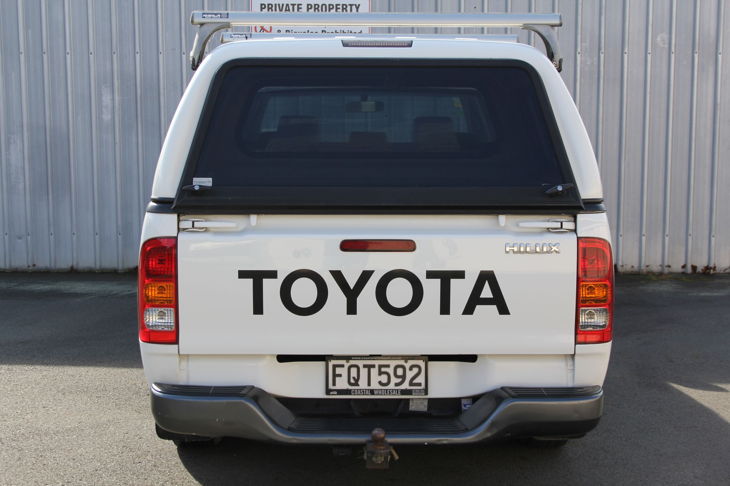 Toyota Hilux 2WD with canopy 2010 for sale in Auckland