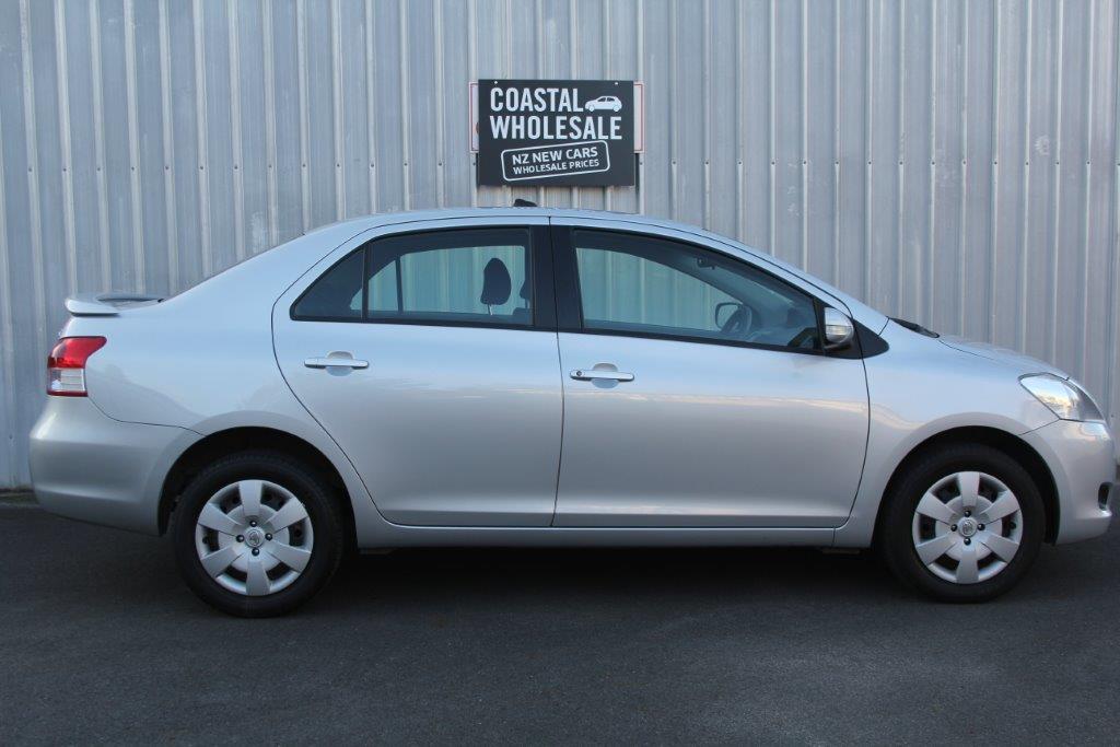 Toyota YARIS 1.5 2011 for sale in Auckland