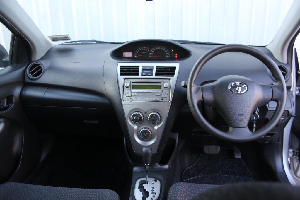 Toyota YARIS 1.5 2011 for sale in Auckland