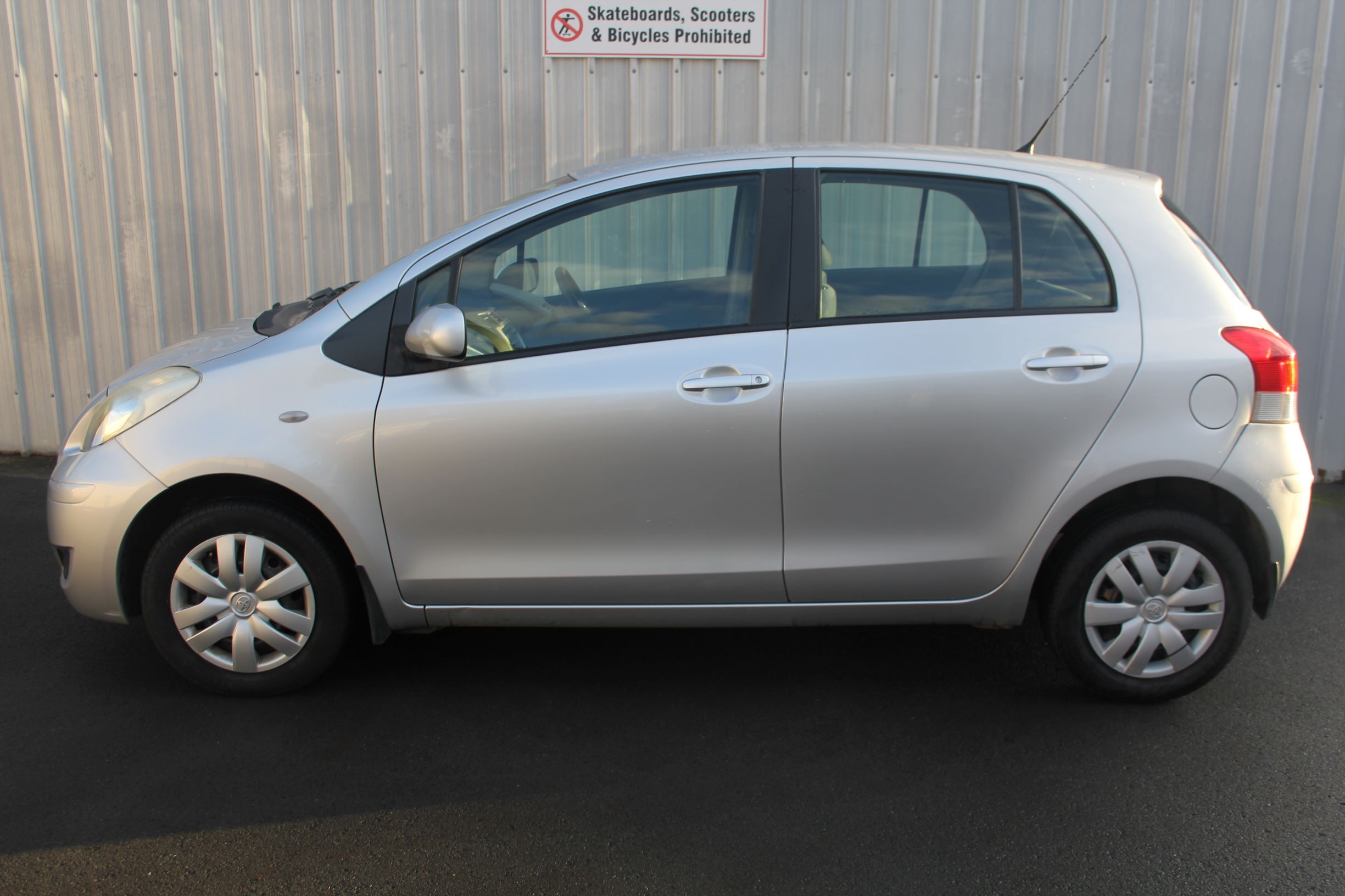 Toyota Yaris 5 door hatch 2011 for sale in Auckland