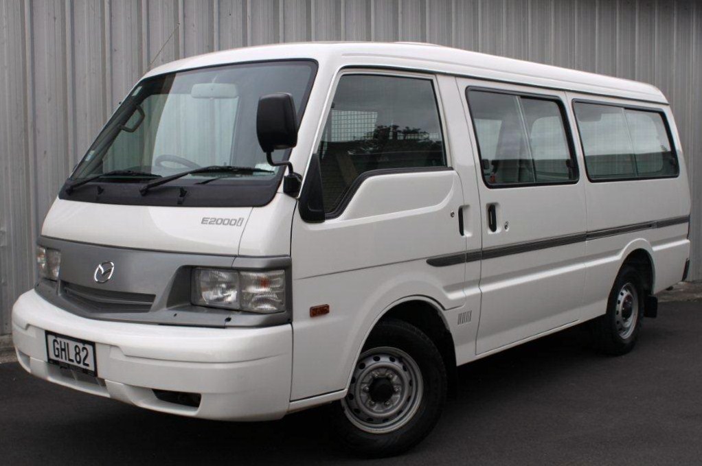 Mazda E2000 2006 for sale in Auckland