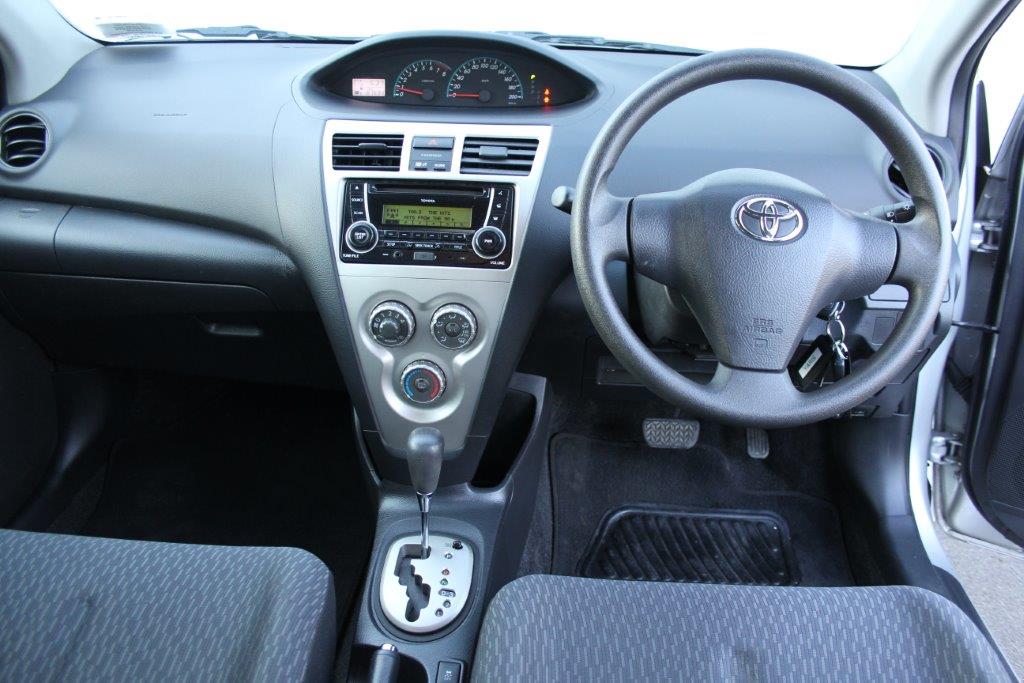 Toyota Yaris Sedan 1.5 2012 for sale in Auckland