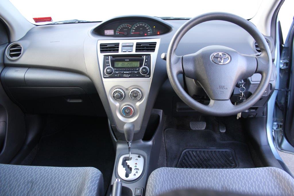Toyota Yaris SEDAN 2012 for sale in Auckland