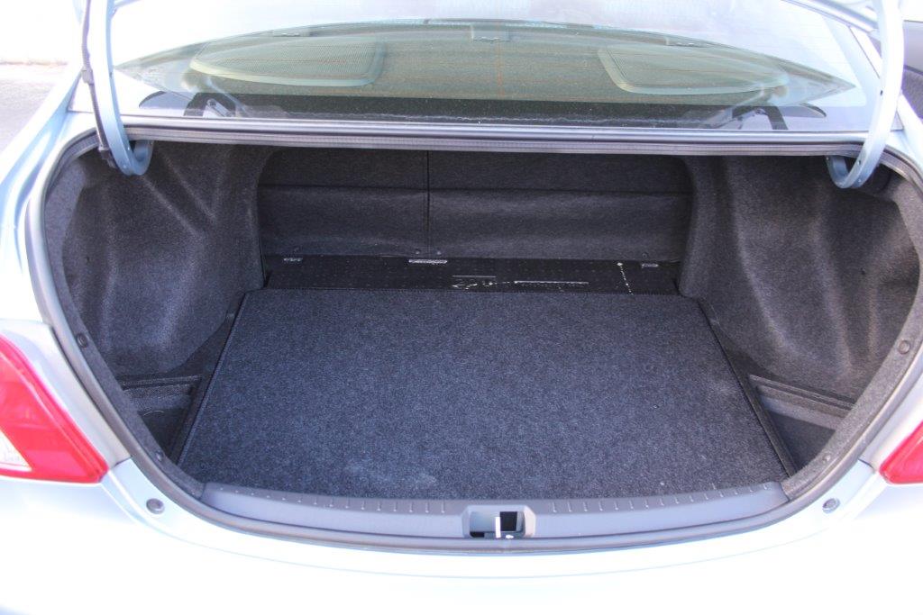 Toyota Yaris SEDAN 2012 for sale in Auckland