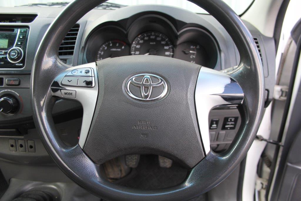Toyota HILUX 2012 for sale in Auckland