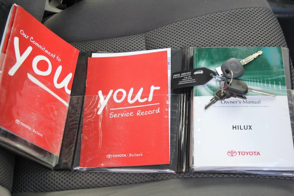 Toyota HILUX 2012 for sale in Auckland