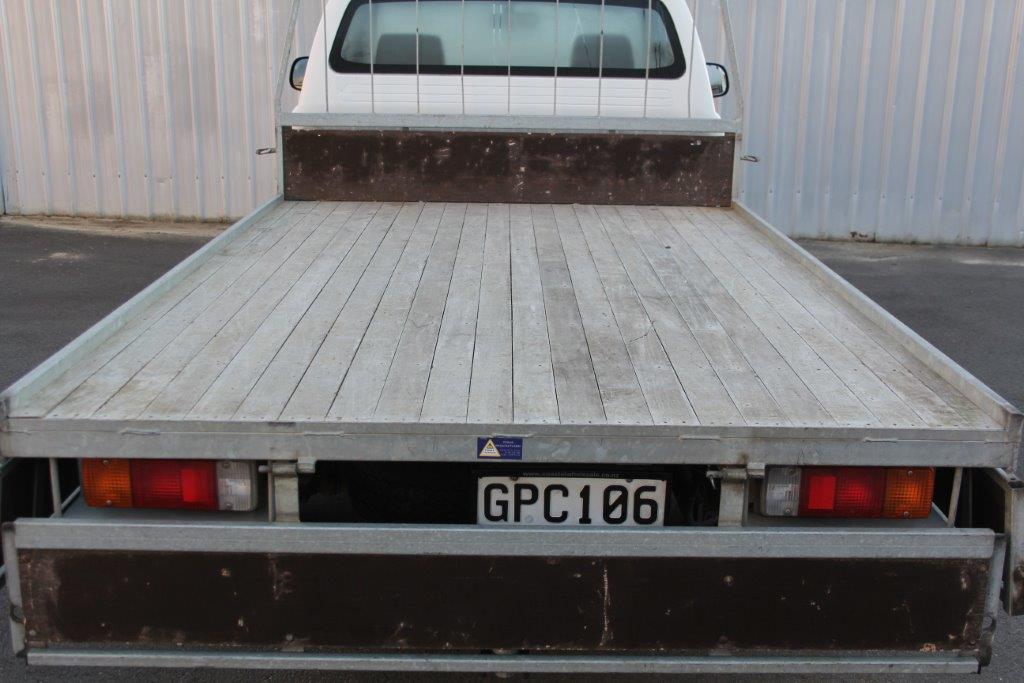Toyota Hilux 2WD SINGLE CAB FLATDECK 2012 for sale in Auckland