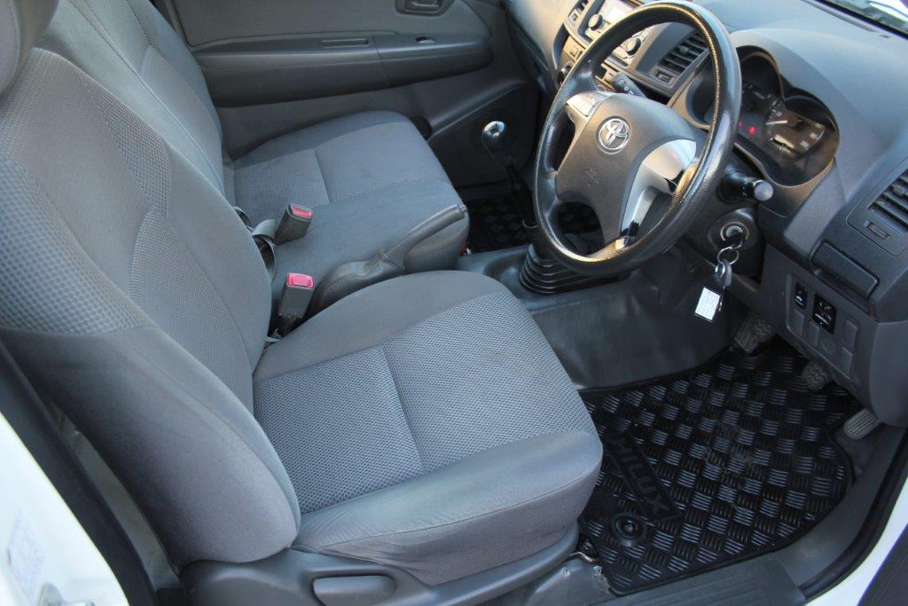 Toyota Hilux 2WD SINGLE CAB FLATDECK 2012 for sale in Auckland