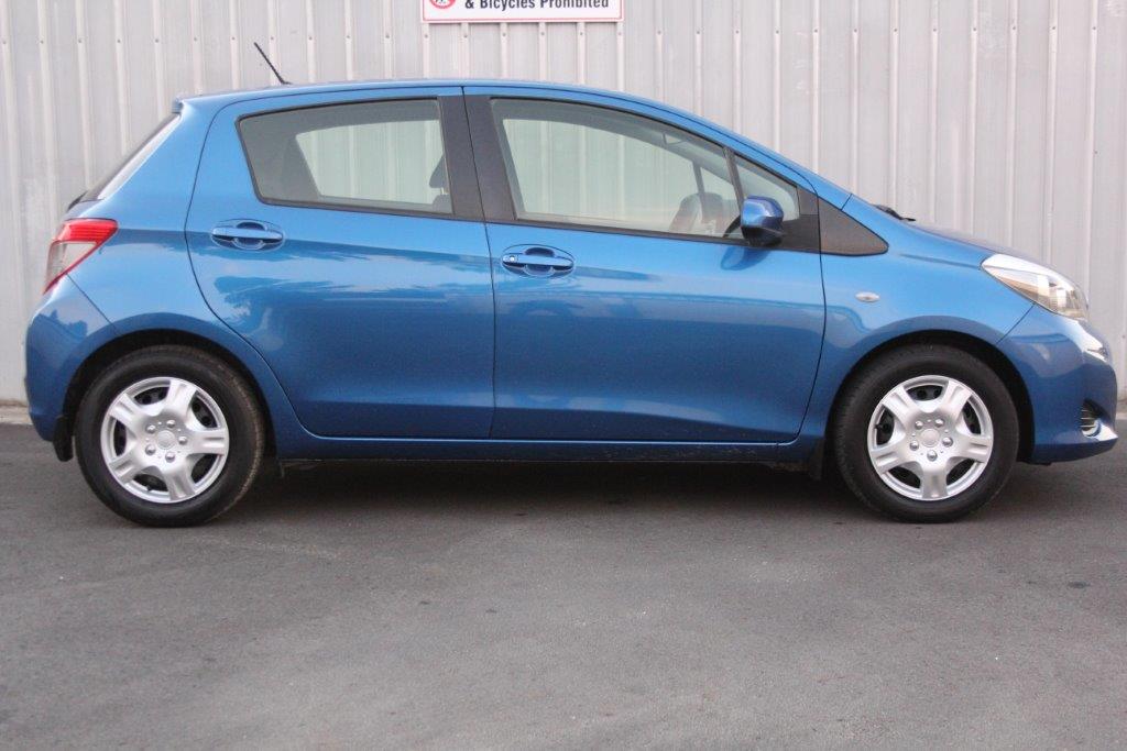 Toyota YARIS YR  2013 for sale in Auckland