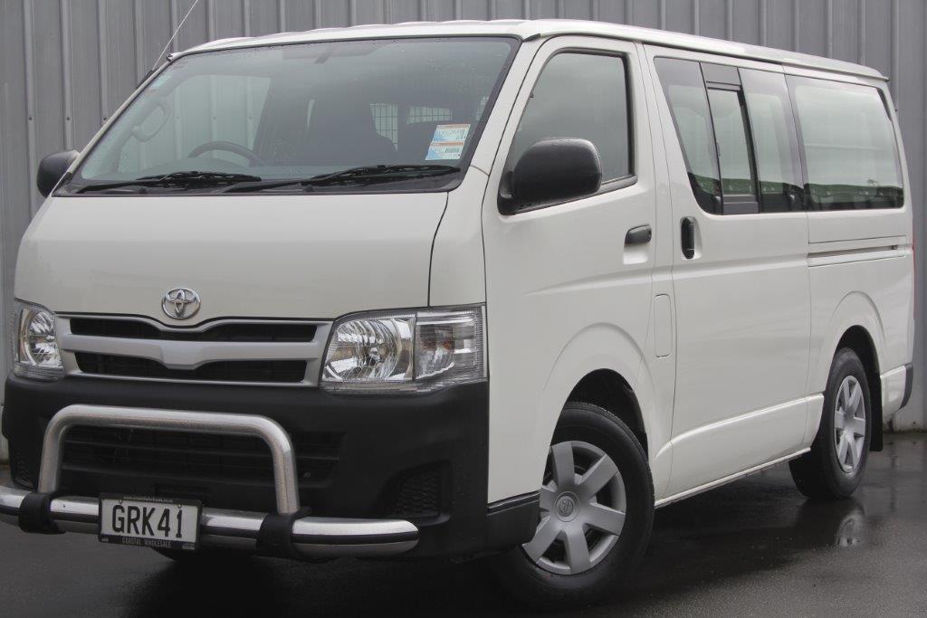 Toyota Hiace ZL DIESEL 2013 for sale in Auckland