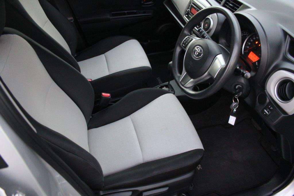 Toyota YARIS YR 2013 for sale in Auckland