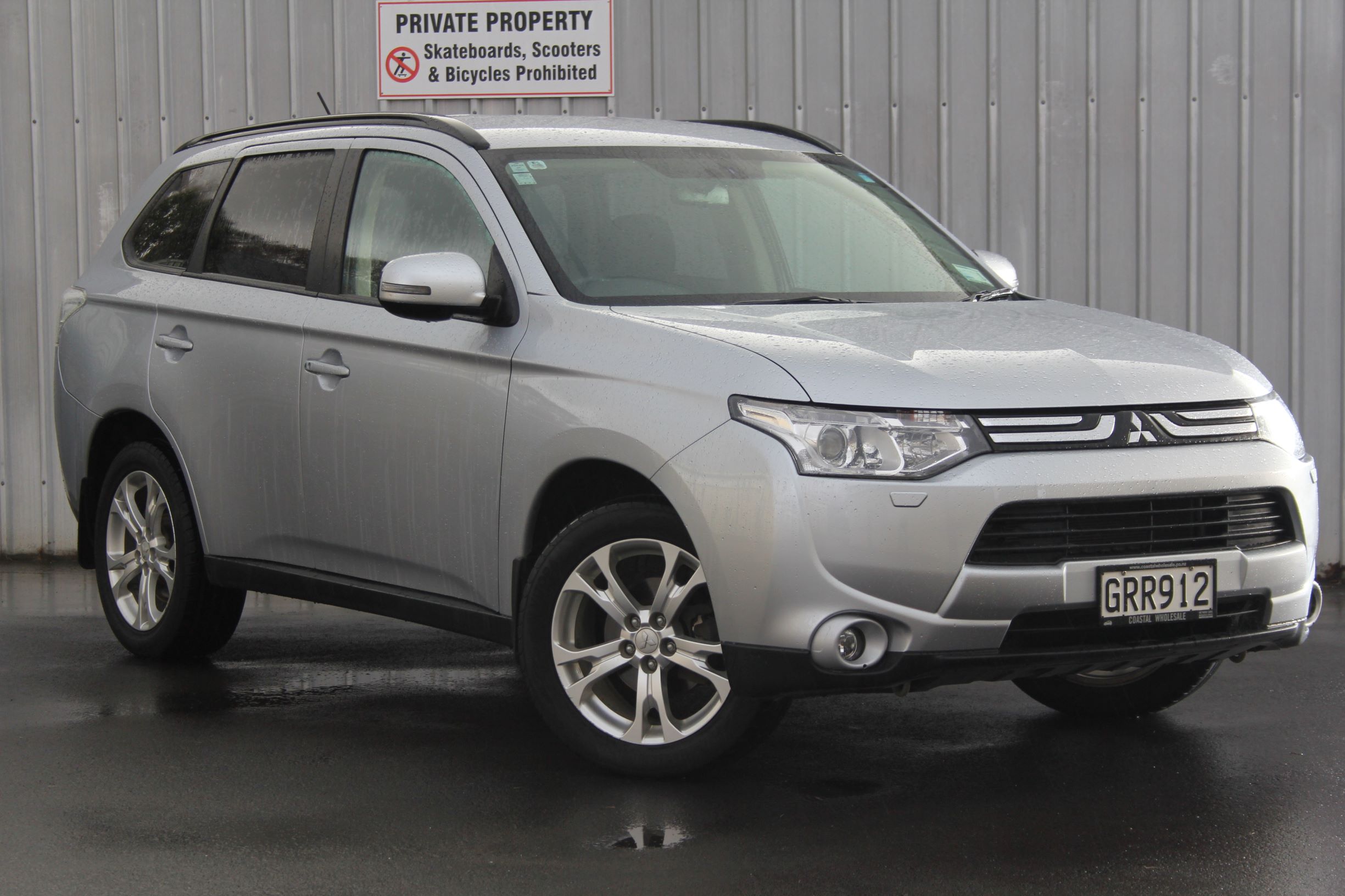 Mitsubishi OUTLANDER 4WD XLS 2013 for sale in Auckland