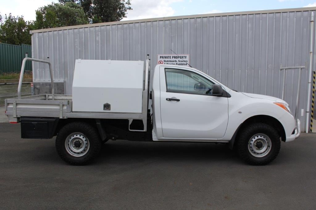 Mazda BT-50 4WD FLATDECK 2014 for sale in Auckland