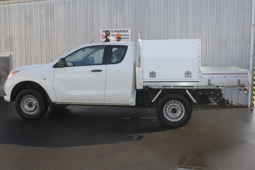 Mazda BT-50 FLATDECK 4WD 2013 for sale in Auckland