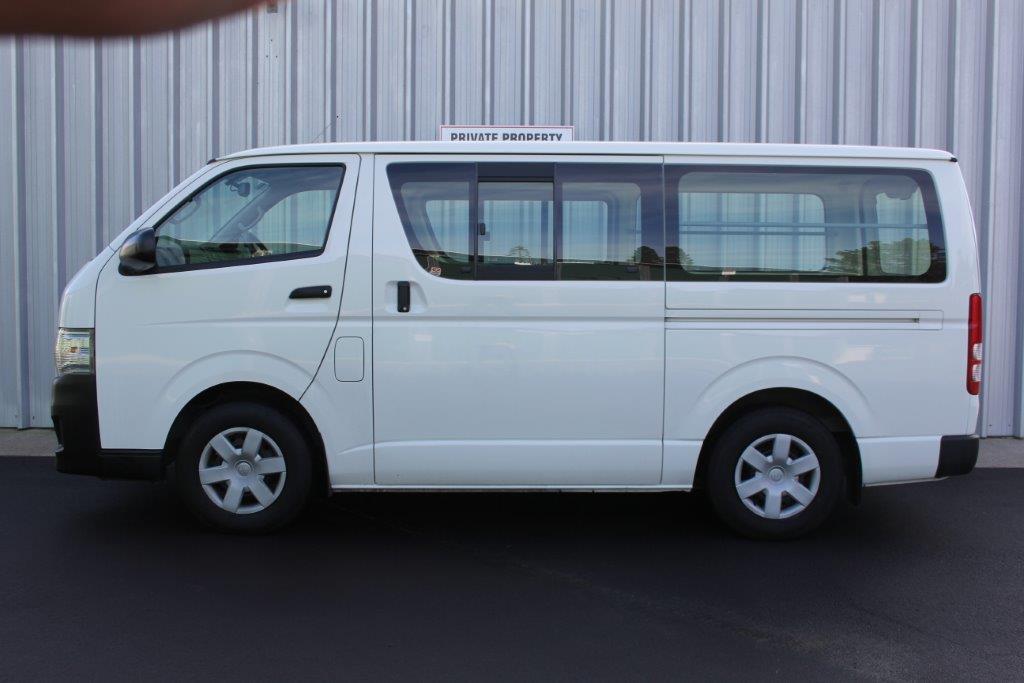 Toyota Hiace ZL AUTO 2013 for sale in Auckland