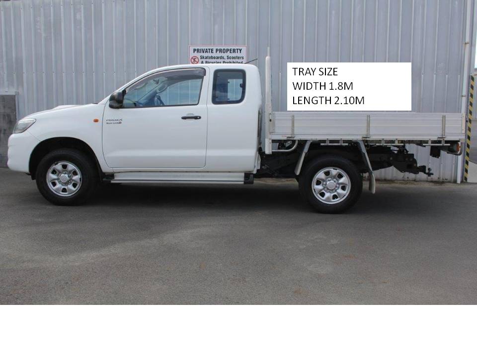 Toyota Hilux 4WD FLATDECK 2013 for sale in Auckland