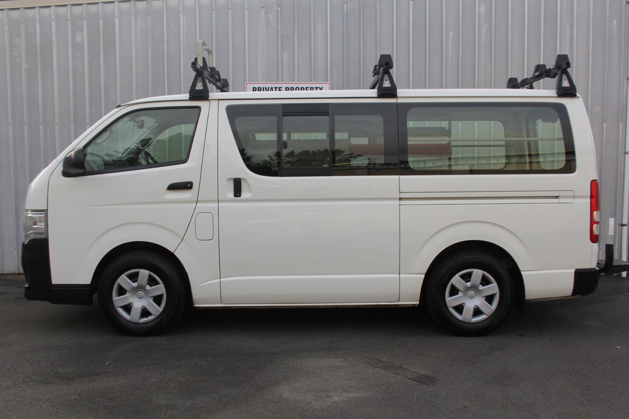 Toyota HIACE ZL 2013 for sale in Auckland