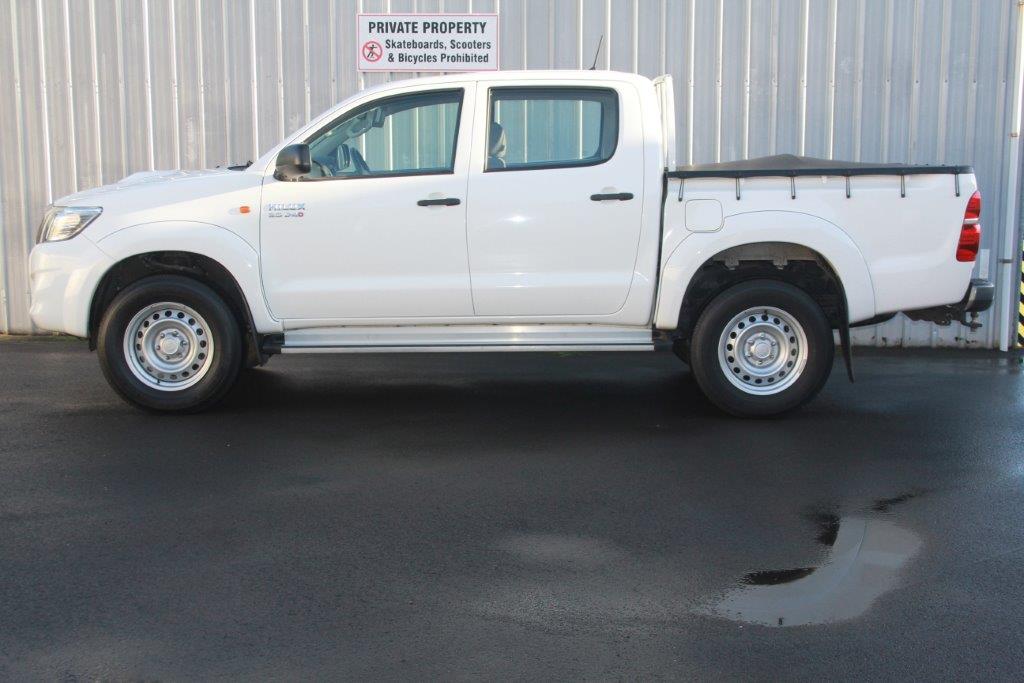 Toyota Hilux 4WD 2013 for sale in Auckland