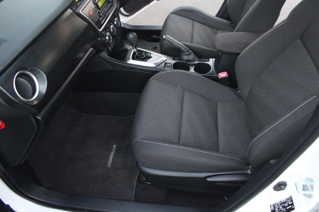 Toyota Corolla GX HATCH 2013 for sale in Auckland