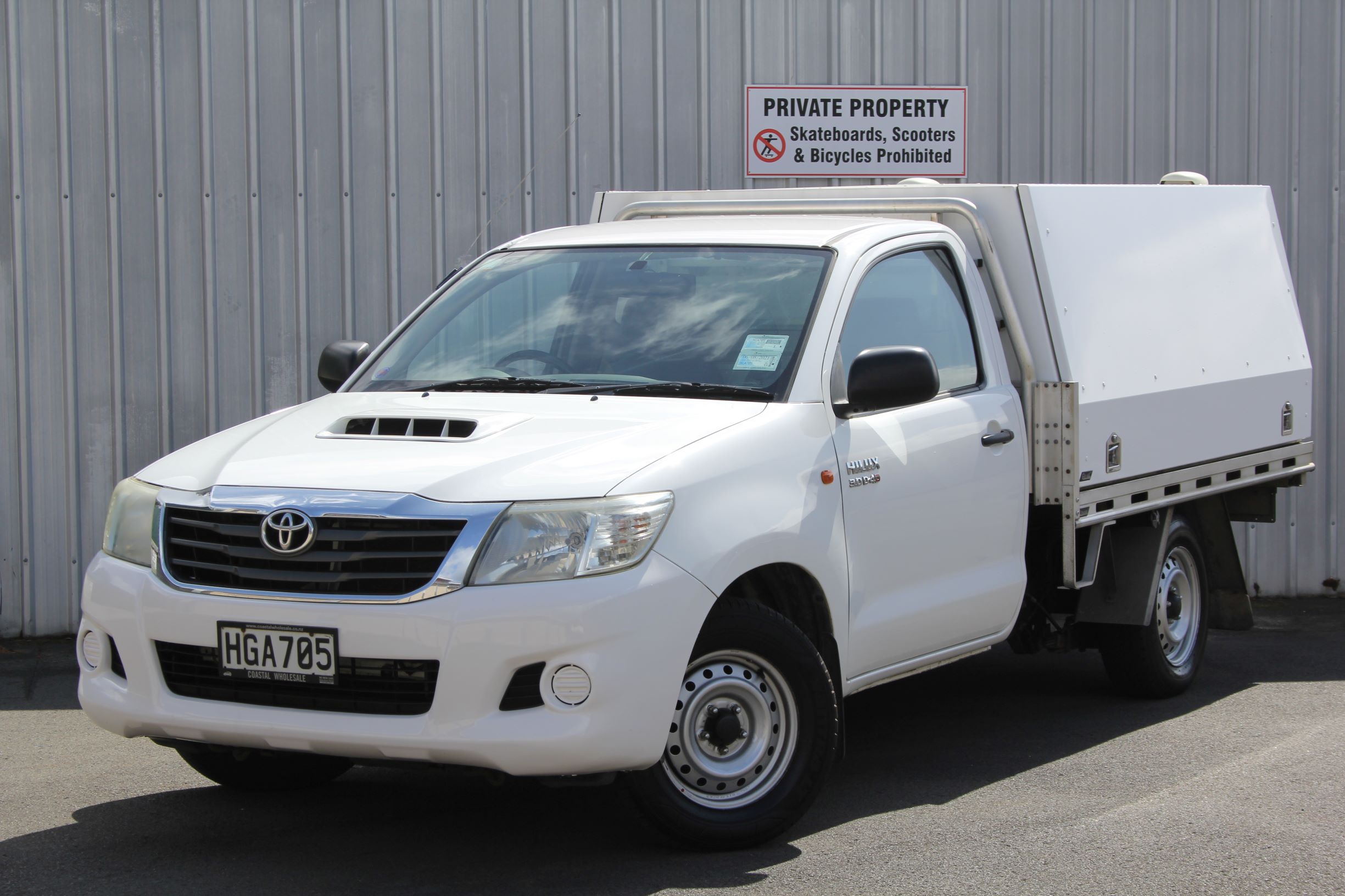 Toyota Hilux toolbox set up 2014 for sale in Auckland