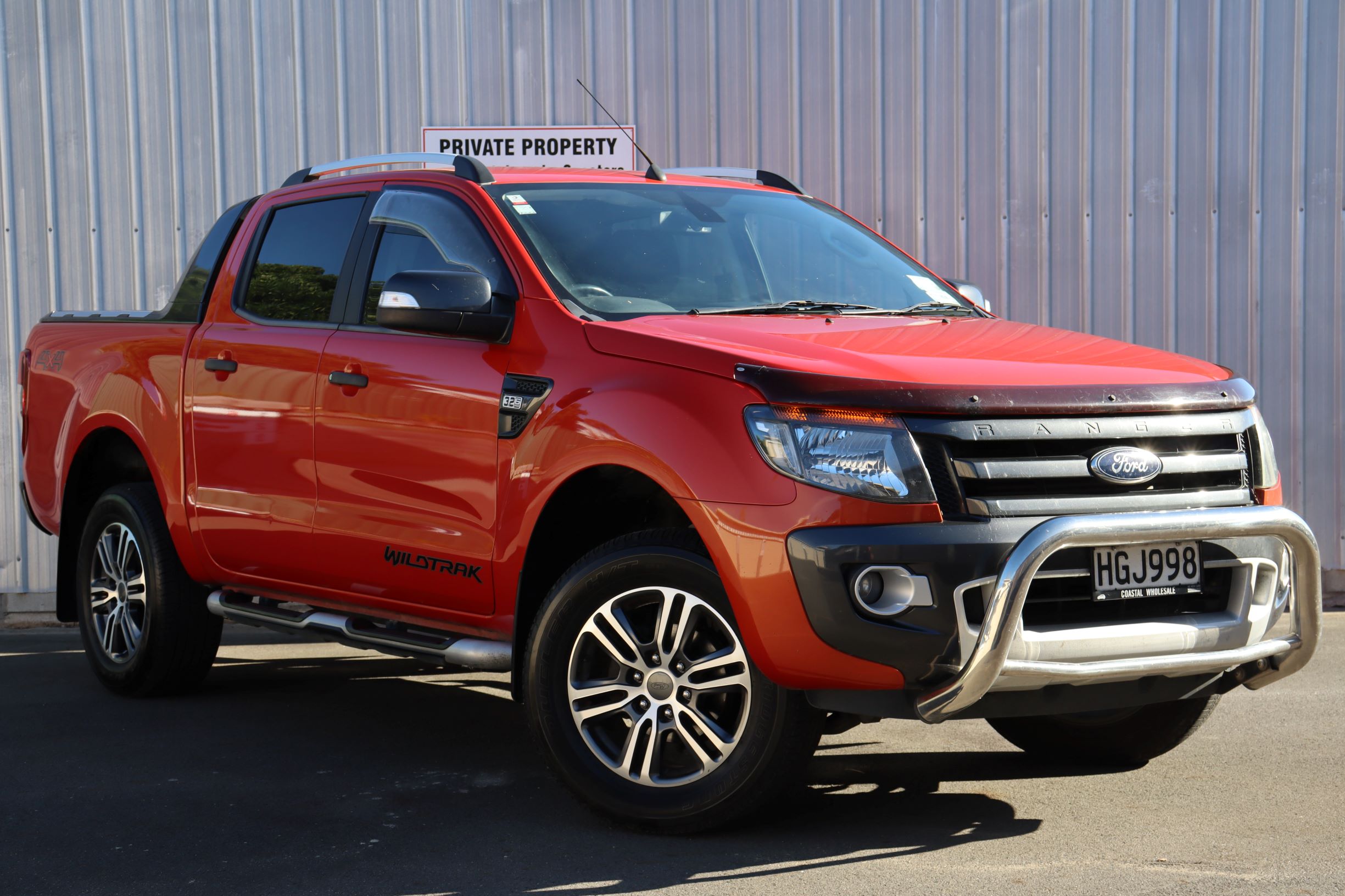 Ford Ranger 4WD WILDTRACK MANUAL 2014 for sale in Auckland