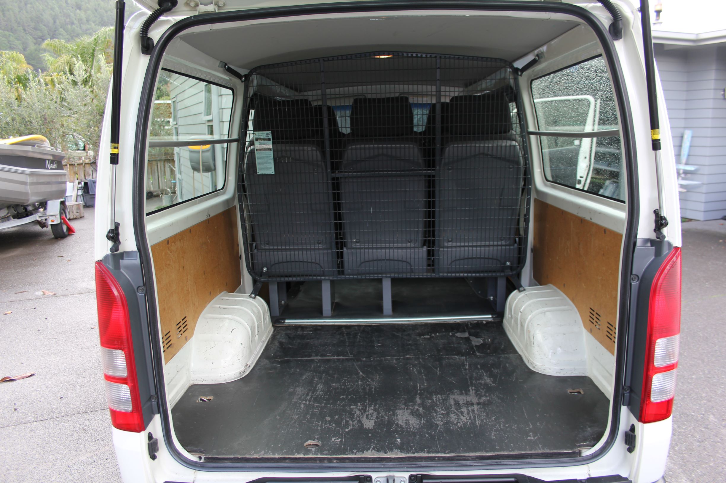 Toyota Hiace MINIBUS 2014 for sale in Auckland