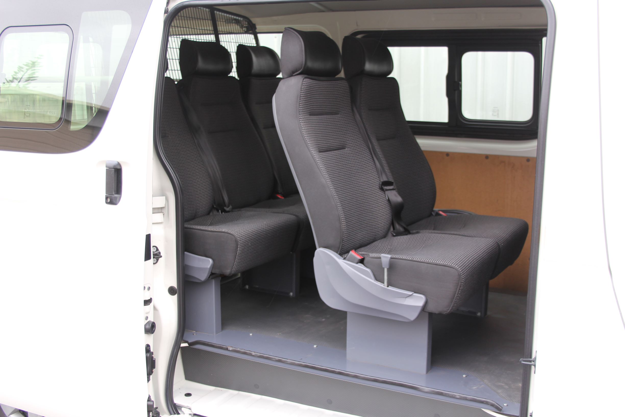 Toyota Hiace MINIBUS 2014 for sale in Auckland