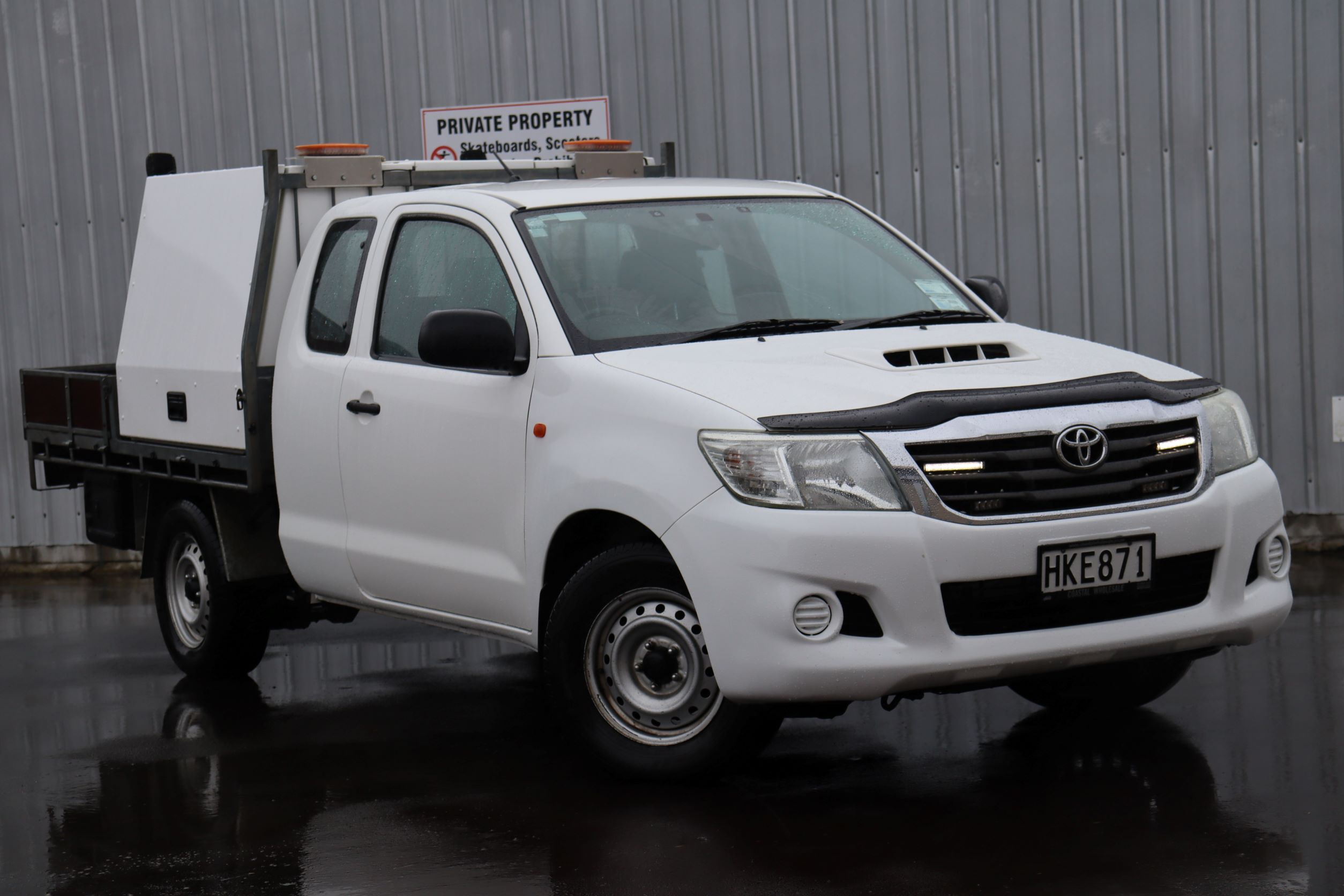 Toyota Hilux CAMCO SET UP 2014 for sale in Auckland