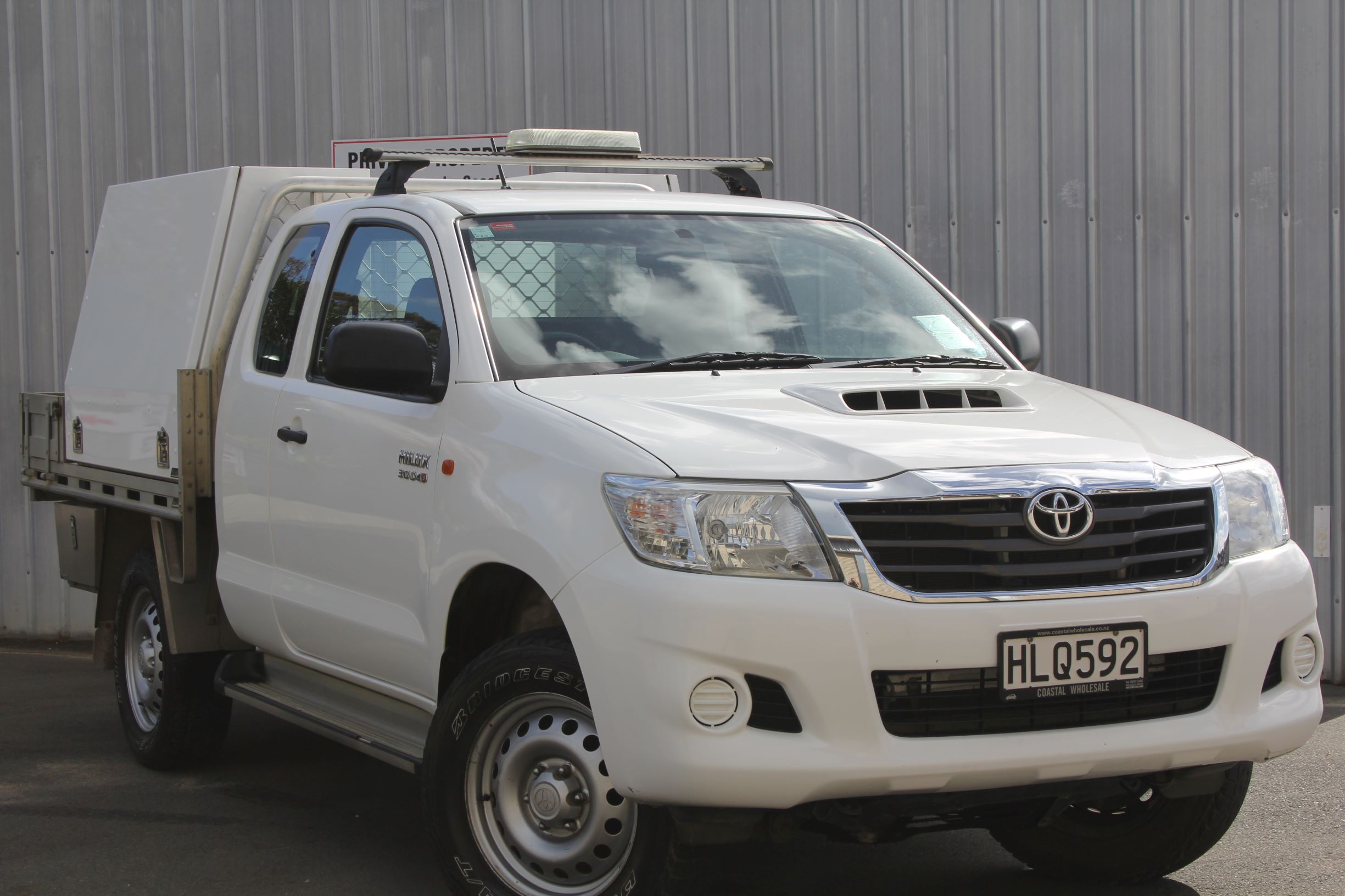 Toyota Hilux 4WD manual 2014 for sale in Auckland