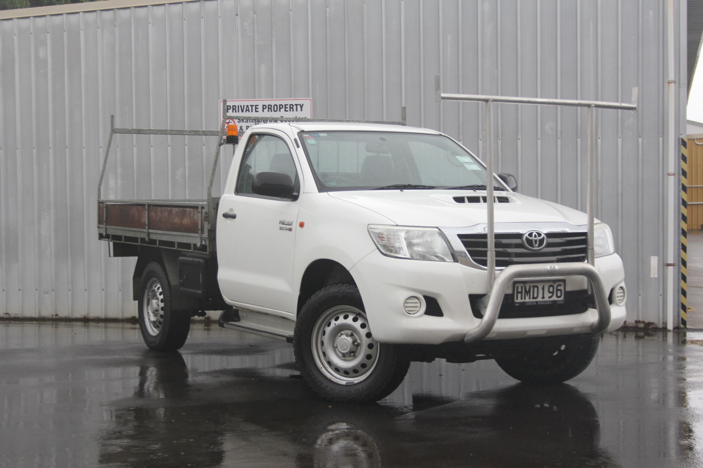 Toyota HILUX FLATDECK 4WD 2015 for sale in Auckland