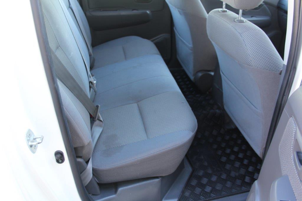 Toyota Hilux 2WD 2014 for sale in Auckland