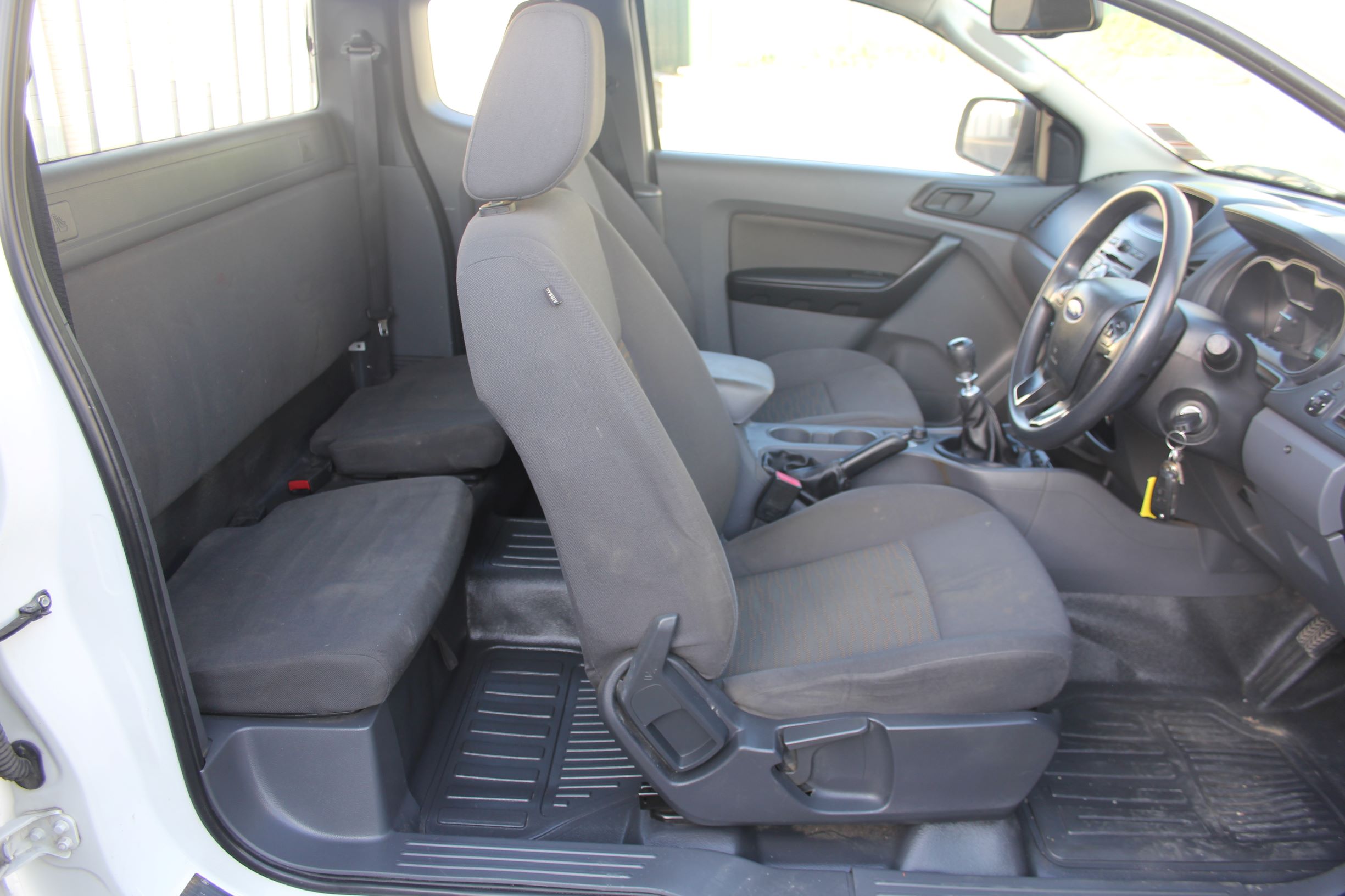 Ford Ranger 4WD FLATDECK 2014 for sale in Auckland