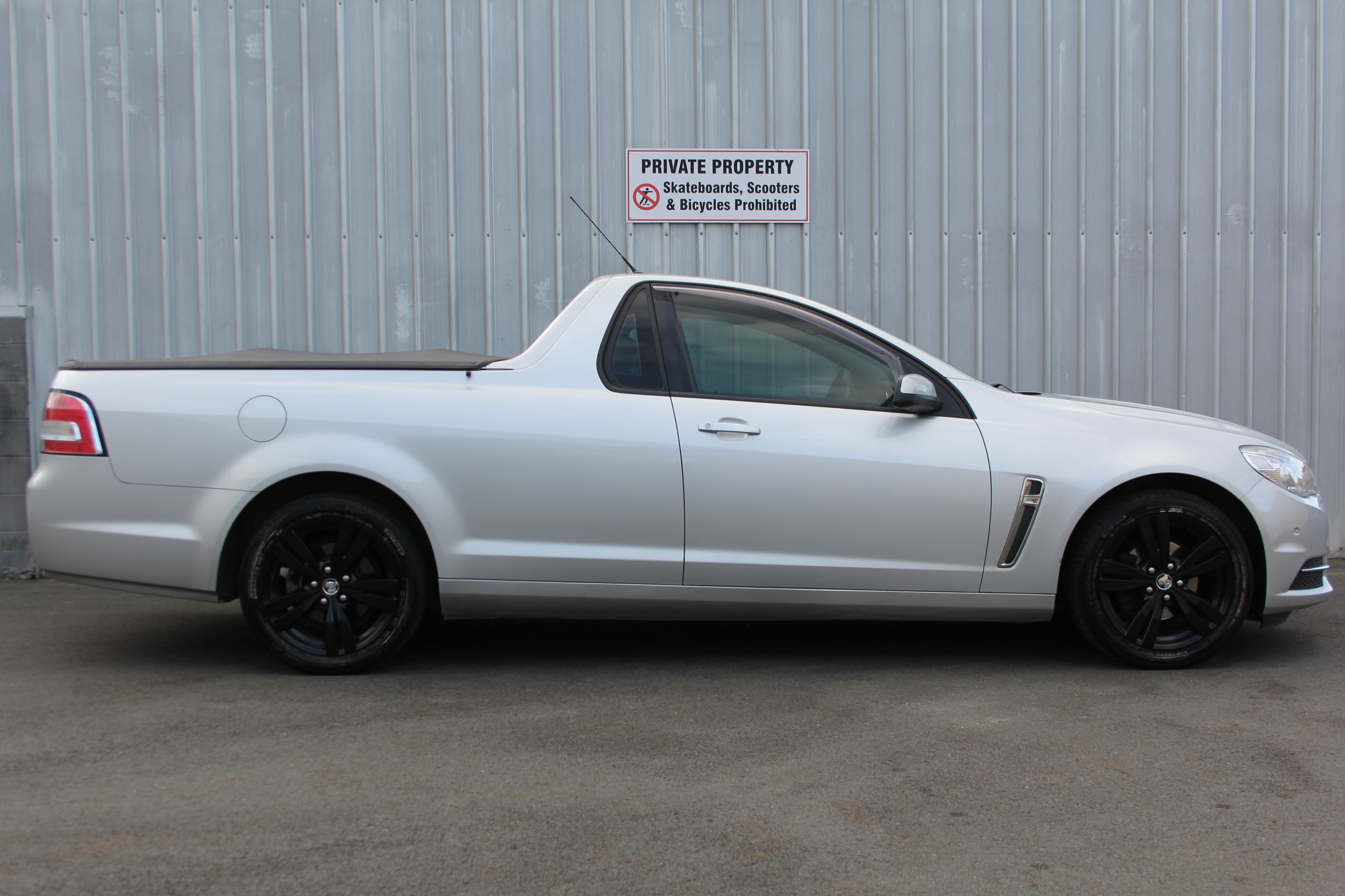 Holden Commodore ute 2014 for sale in Auckland