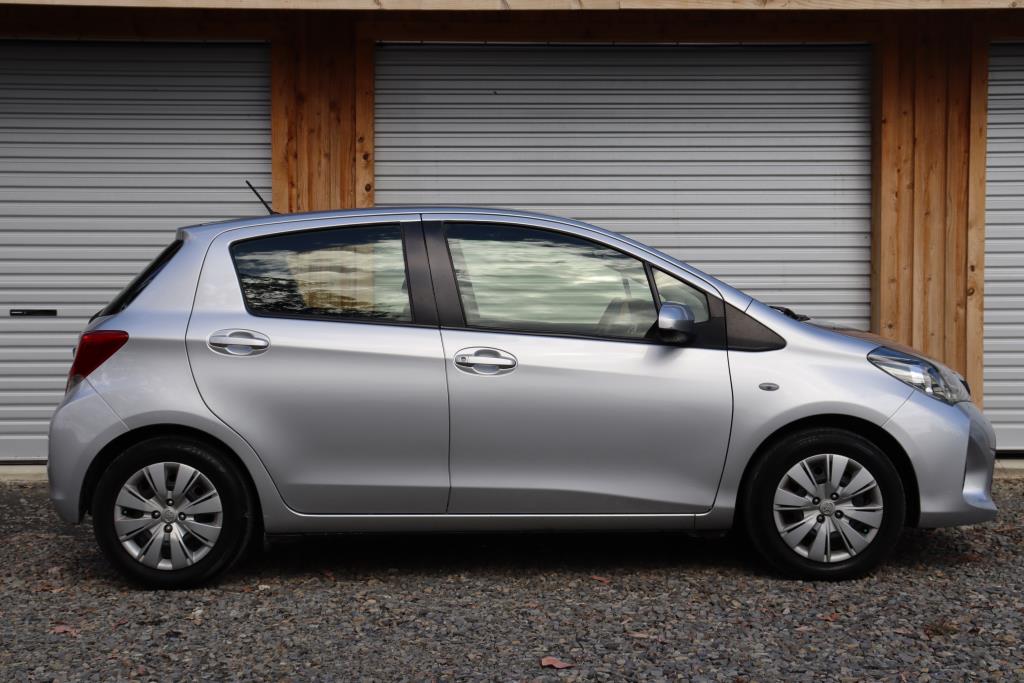 Toyota Yaris GX MANUAL 2015 for sale in Auckland