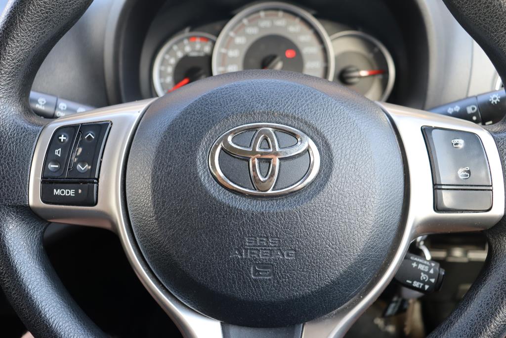 Toyota Yaris GX MANUAL 2015 for sale in Auckland