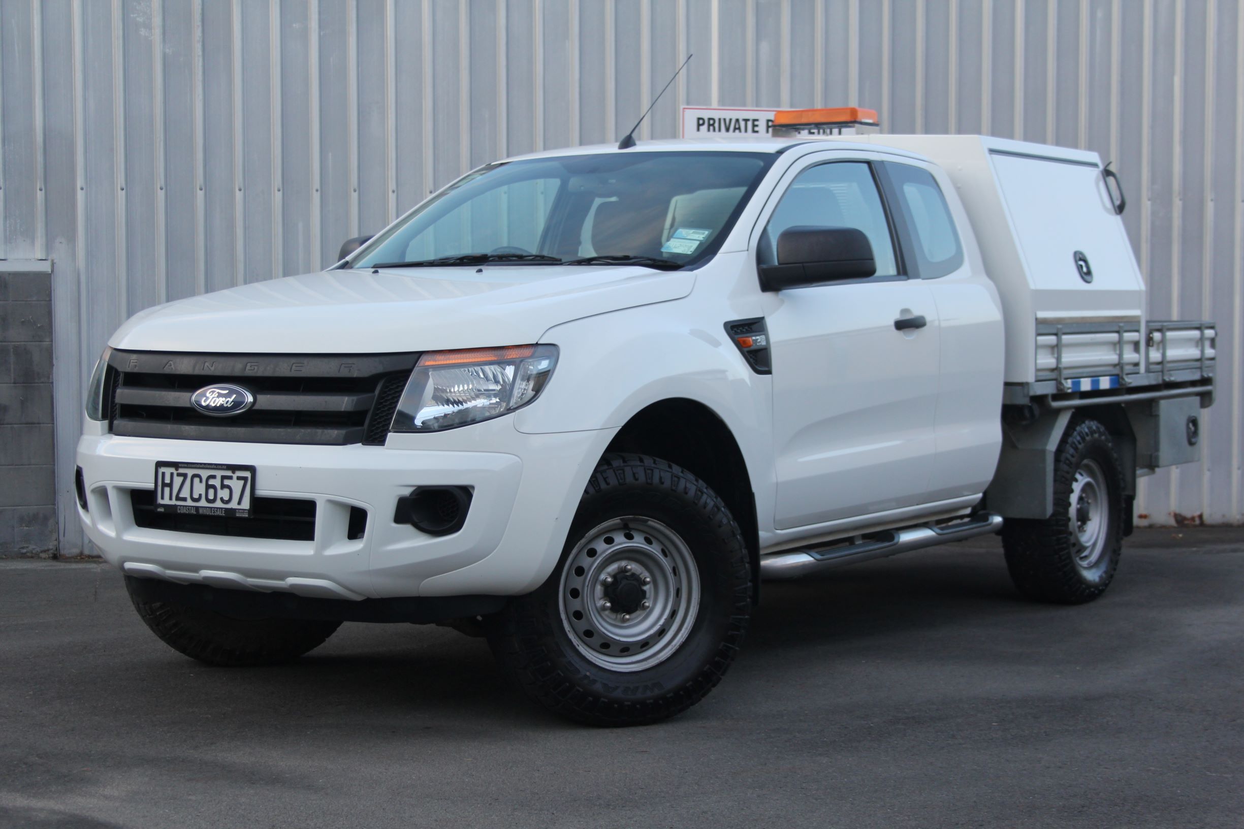 Ford Ranger 4WD FLATDECK TOOLBOXES 2015 for sale in Auckland