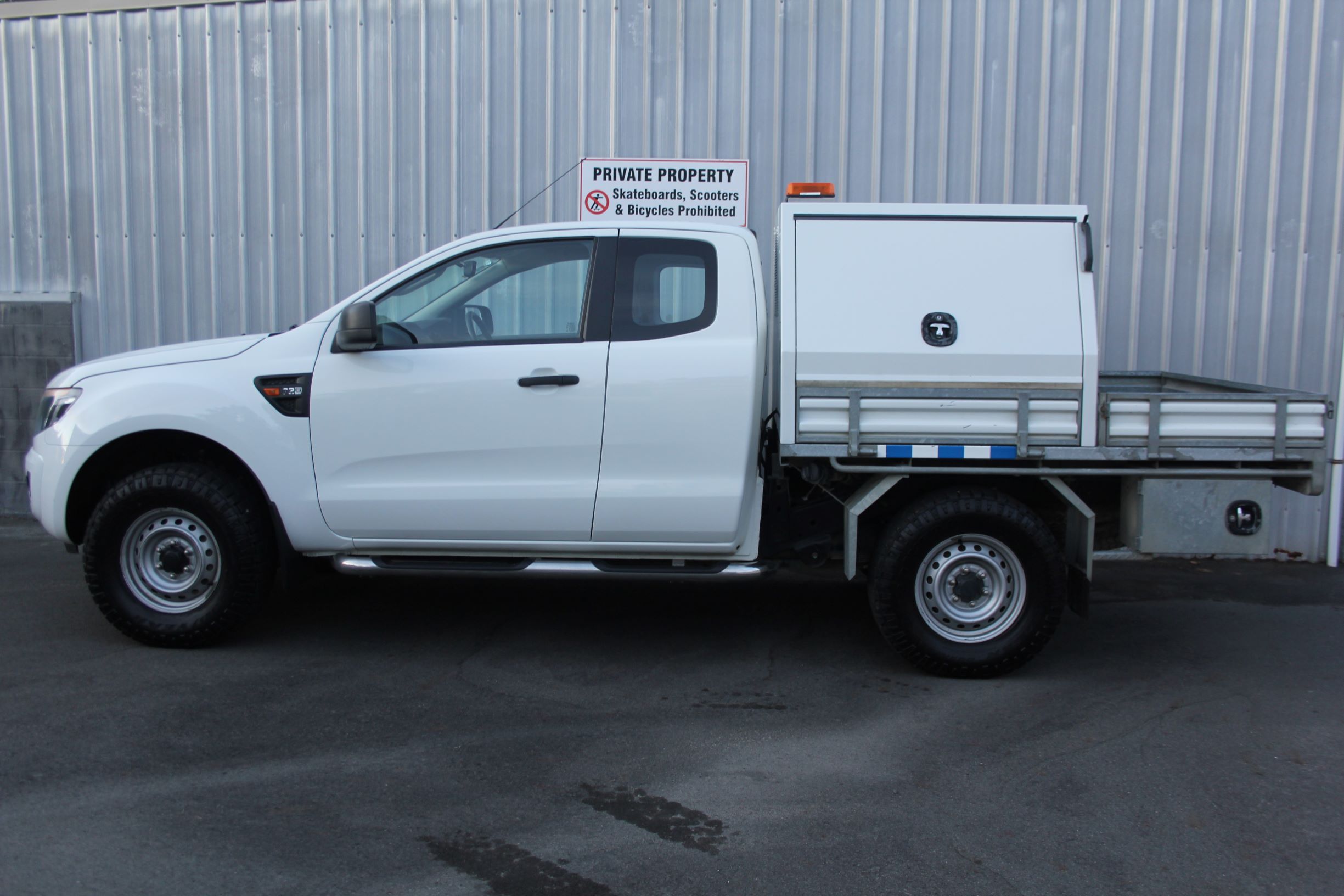 Ford Ranger 4WD FLATDECK TOOLBOXES 2015 for sale in Auckland