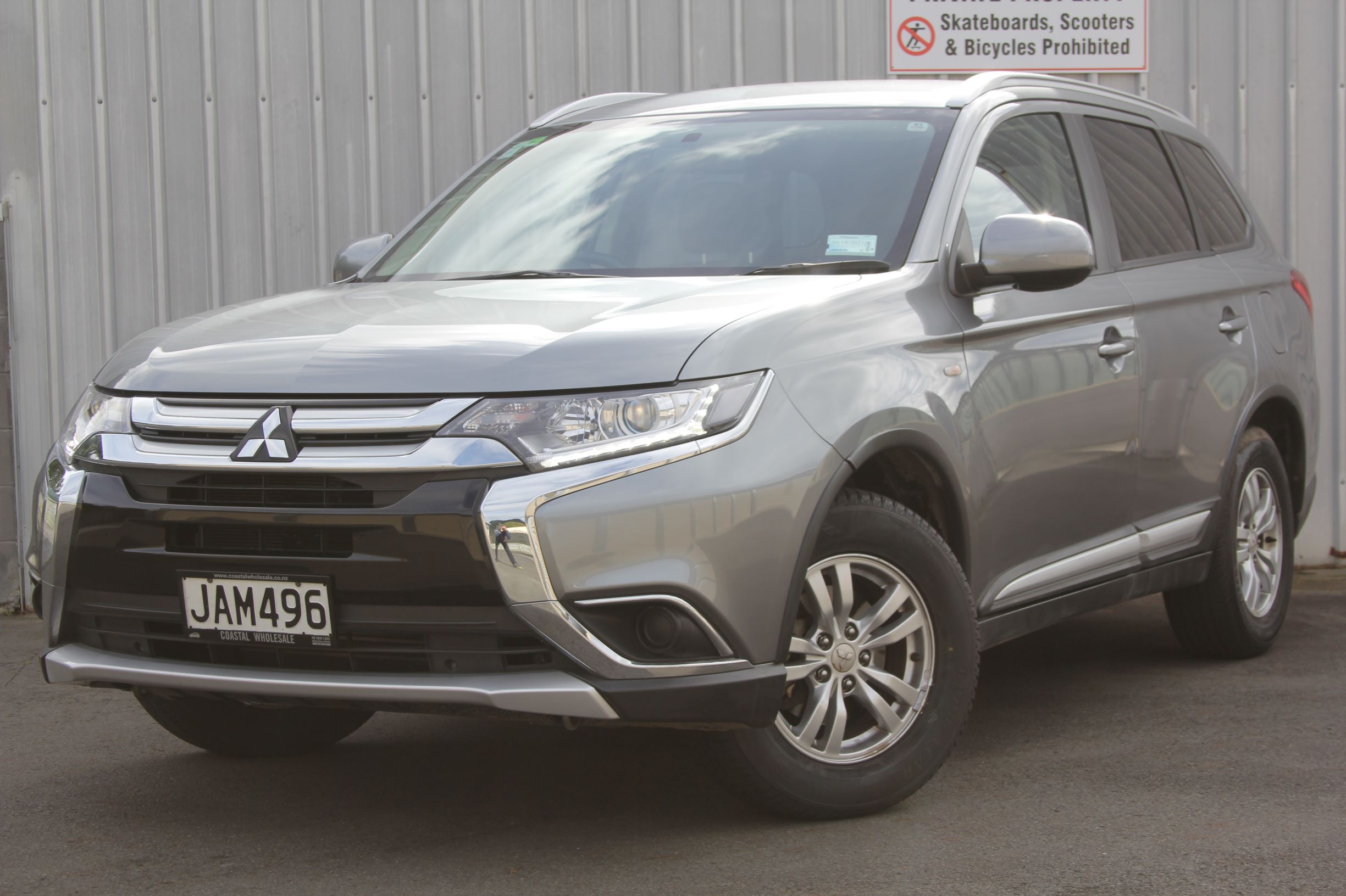 Mitsubishi Outlander 4WD 2015 for sale in Auckland
