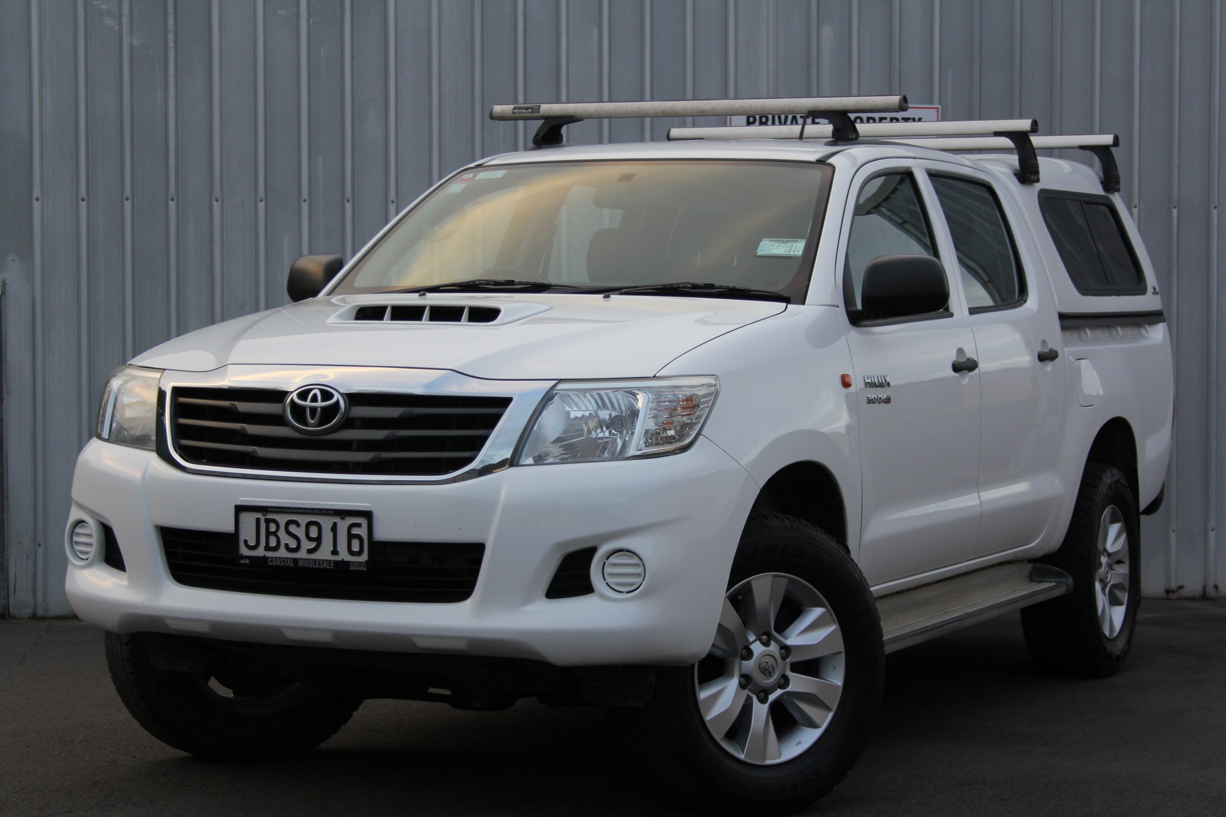 Toyota HILUX 4WD AUTO 2015 for sale in Auckland