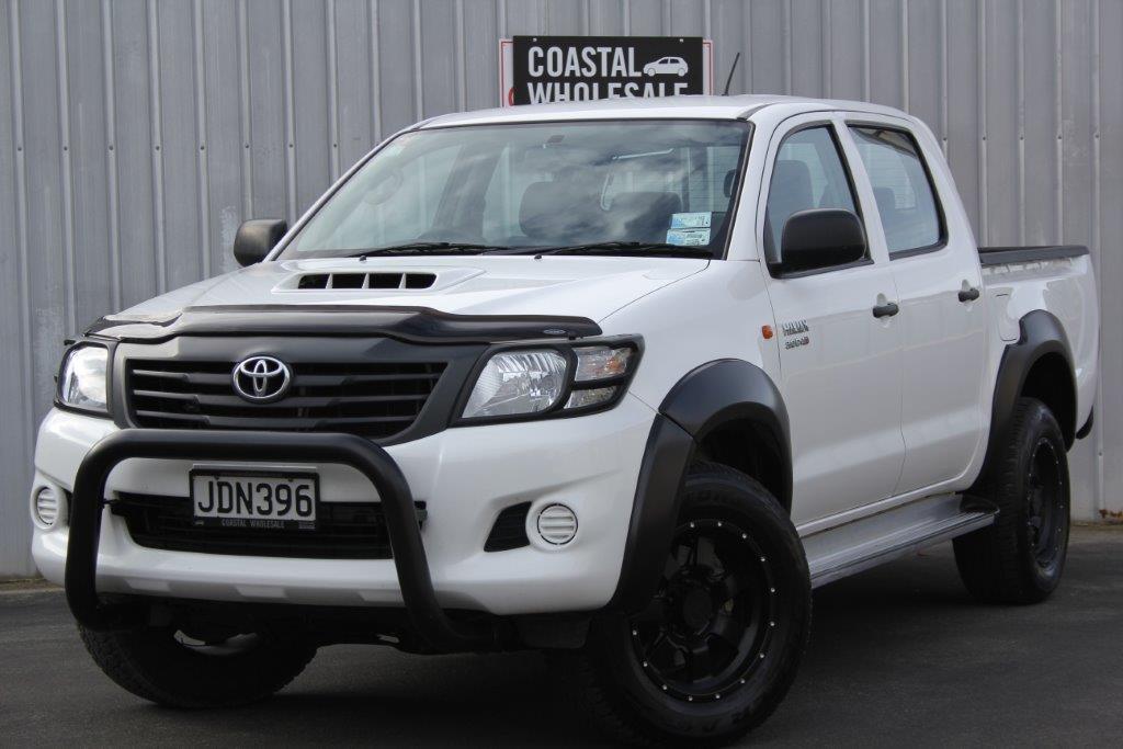 Toyota Hilux 4wd 2015 for sale in Auckland