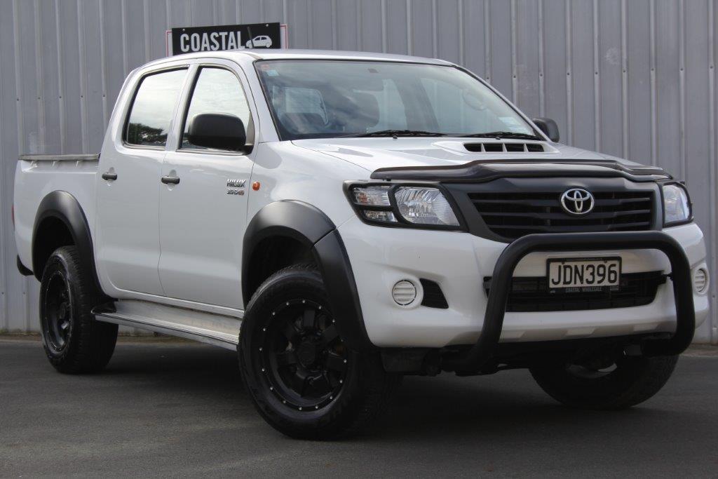 Toyota Hilux 4wd 2015 for sale in Auckland