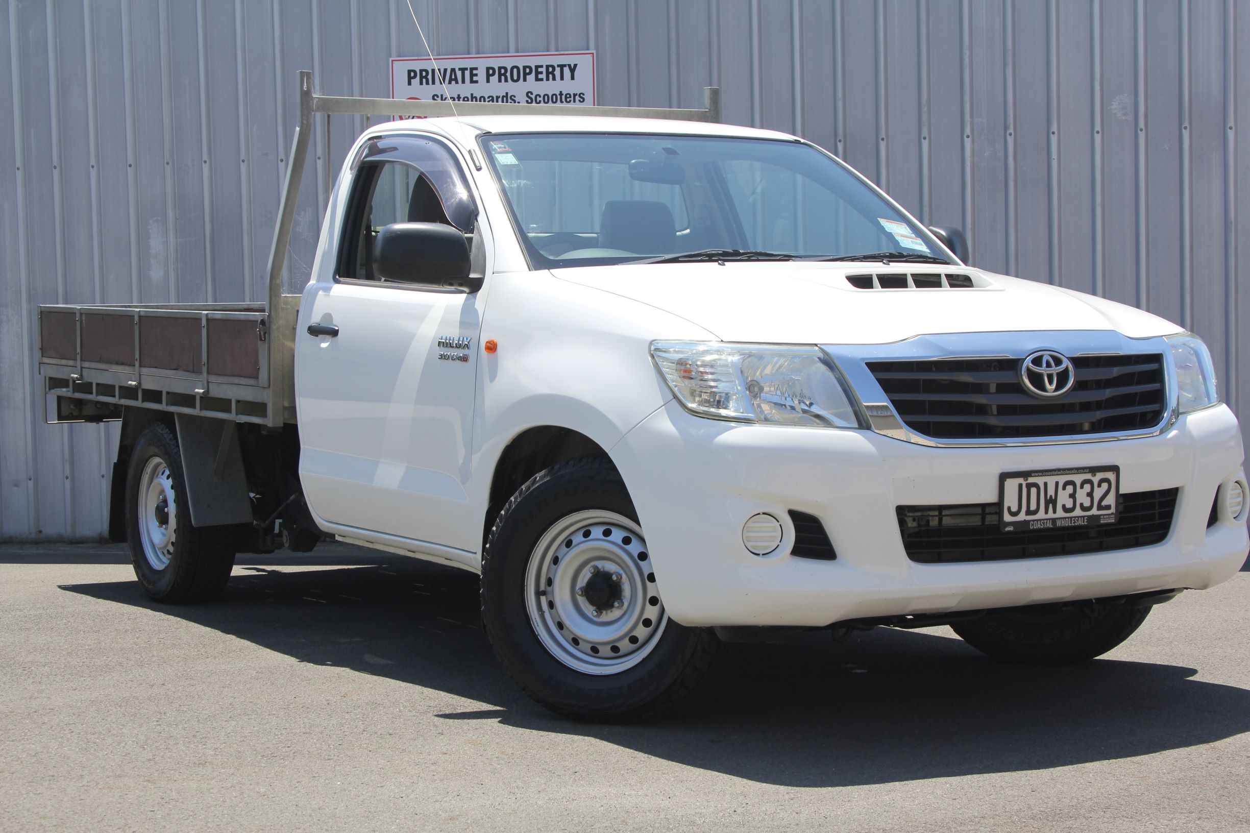 Toyota HILUX FLATDECK 2015 for sale in Auckland