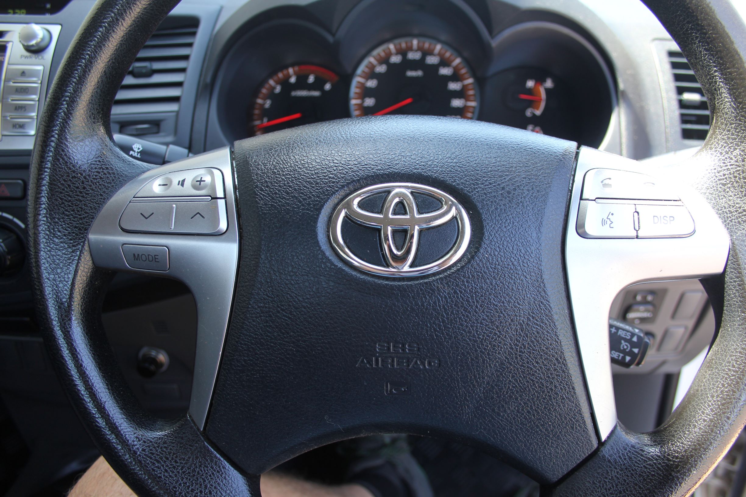 Toyota HILUX FLATDECK 2015 for sale in Auckland