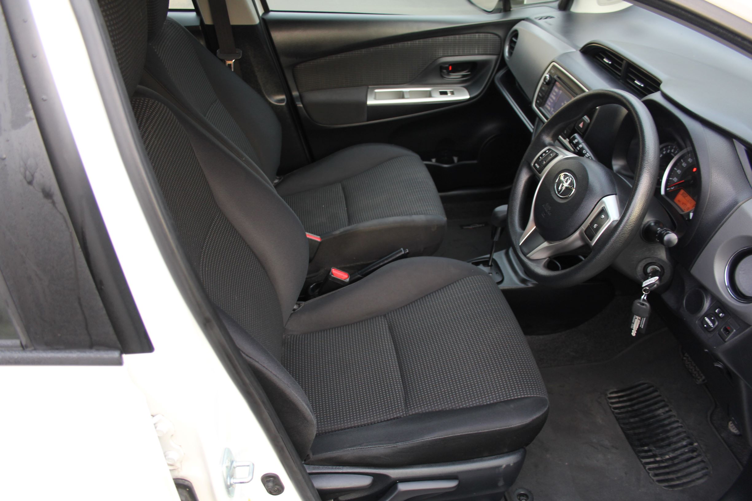 Toyota YARIS  2015 for sale in Auckland