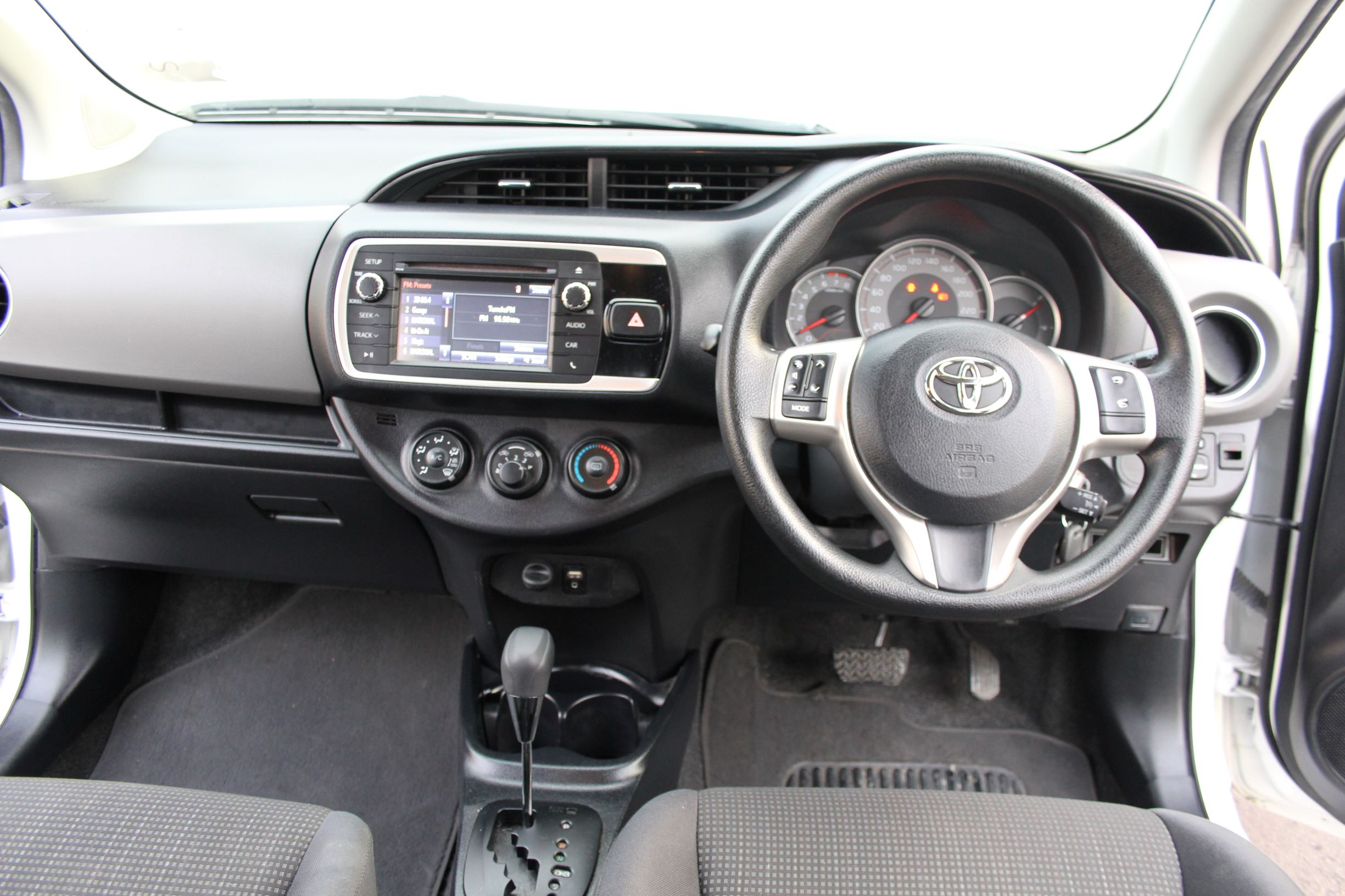 Toyota YARIS  2015 for sale in Auckland