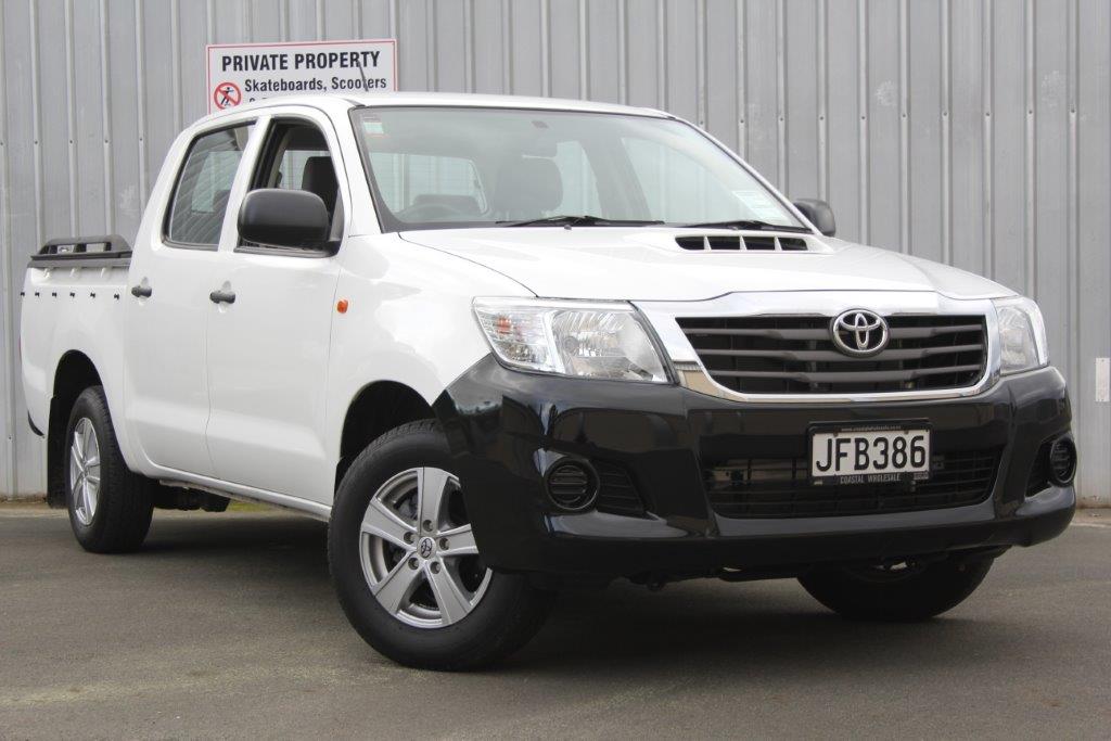 Toyota HILUX 2WD 2015 for sale in Auckland