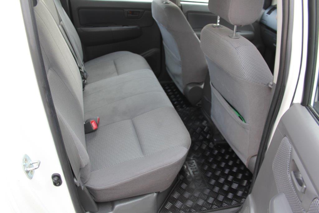 Toyota HILUX 2WD 2015 for sale in Auckland