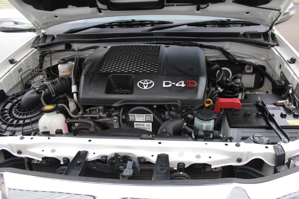 Toyota HILUX 4WD SR5 2015 for sale in Auckland
