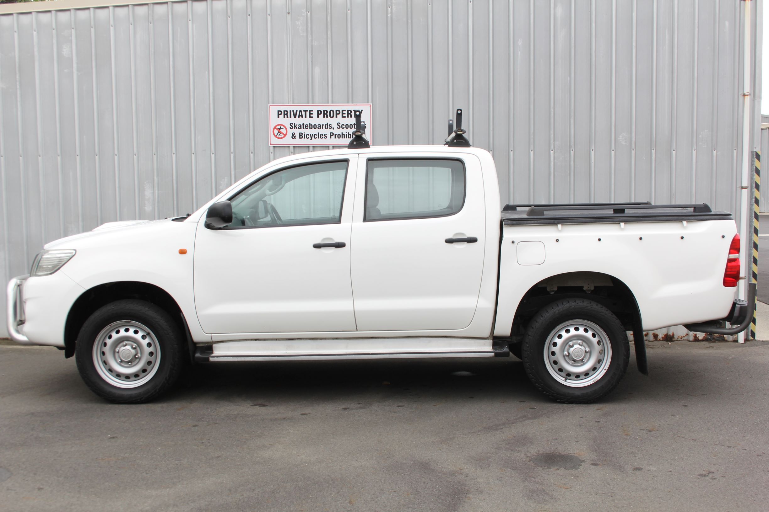 Toyota Hilux 4WD - 4x4 2015 for sale in Auckland